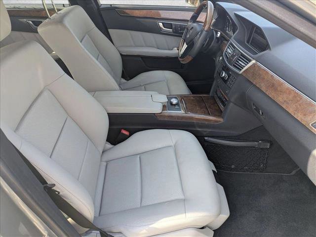 Used 2013 Mercedes-Benz E 350 Sedan image 22