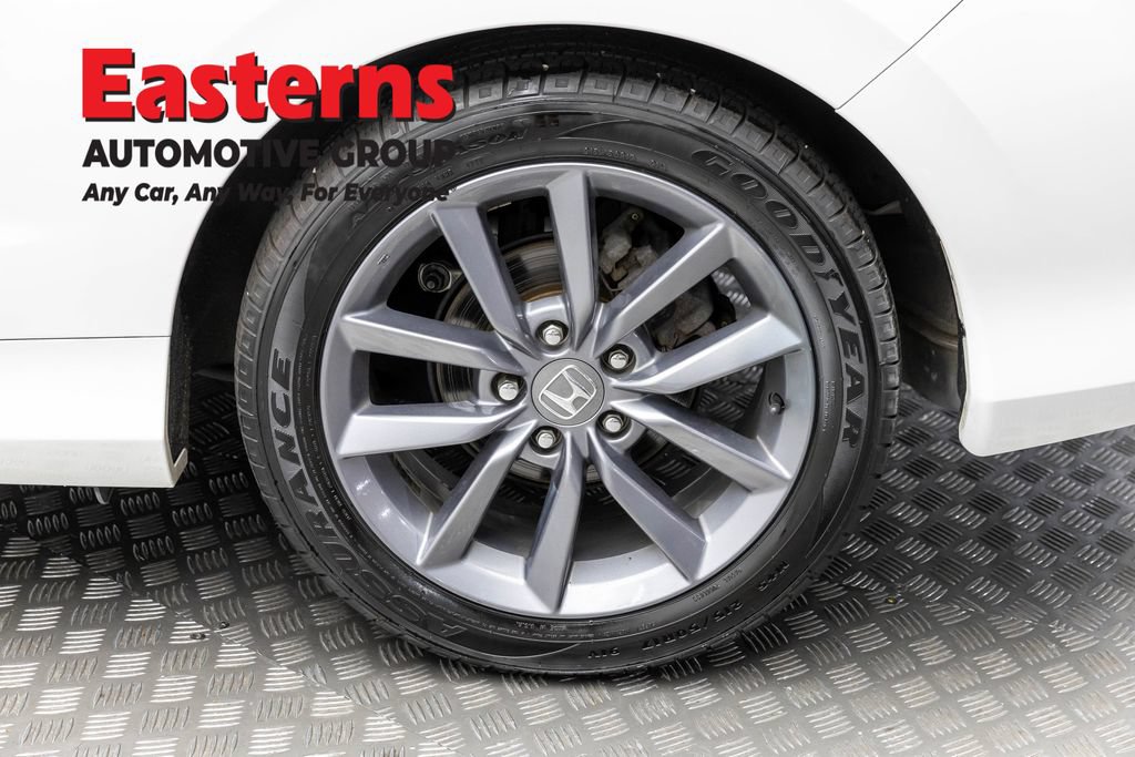 Used 2019 Honda Civic EX image 8