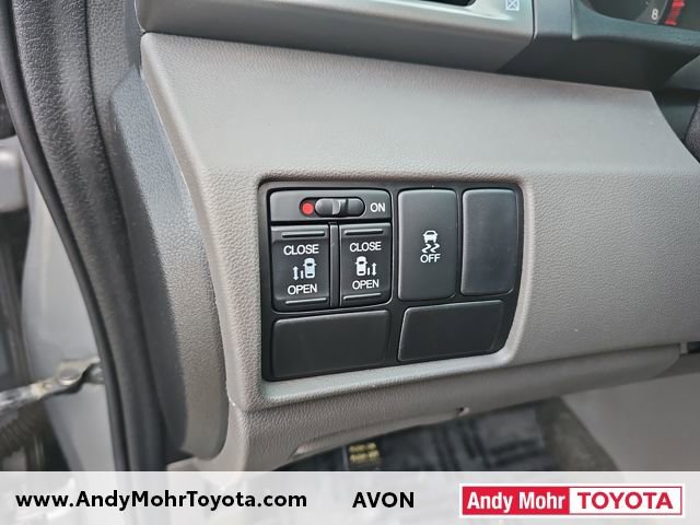 Used 2016 Honda Odyssey SE image 13