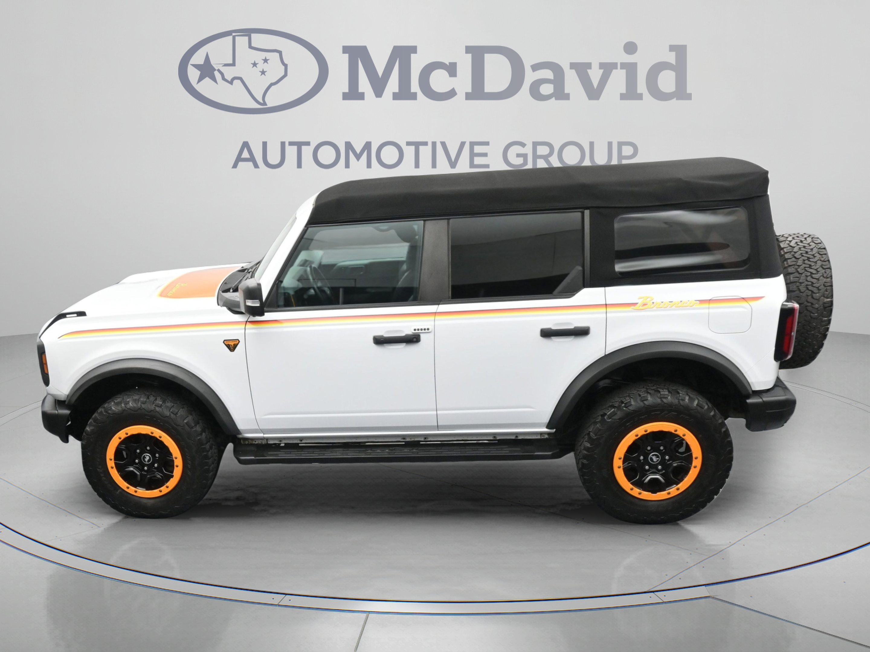 Used 2023 Ford Bronco Badlands AWD/4WD image 35