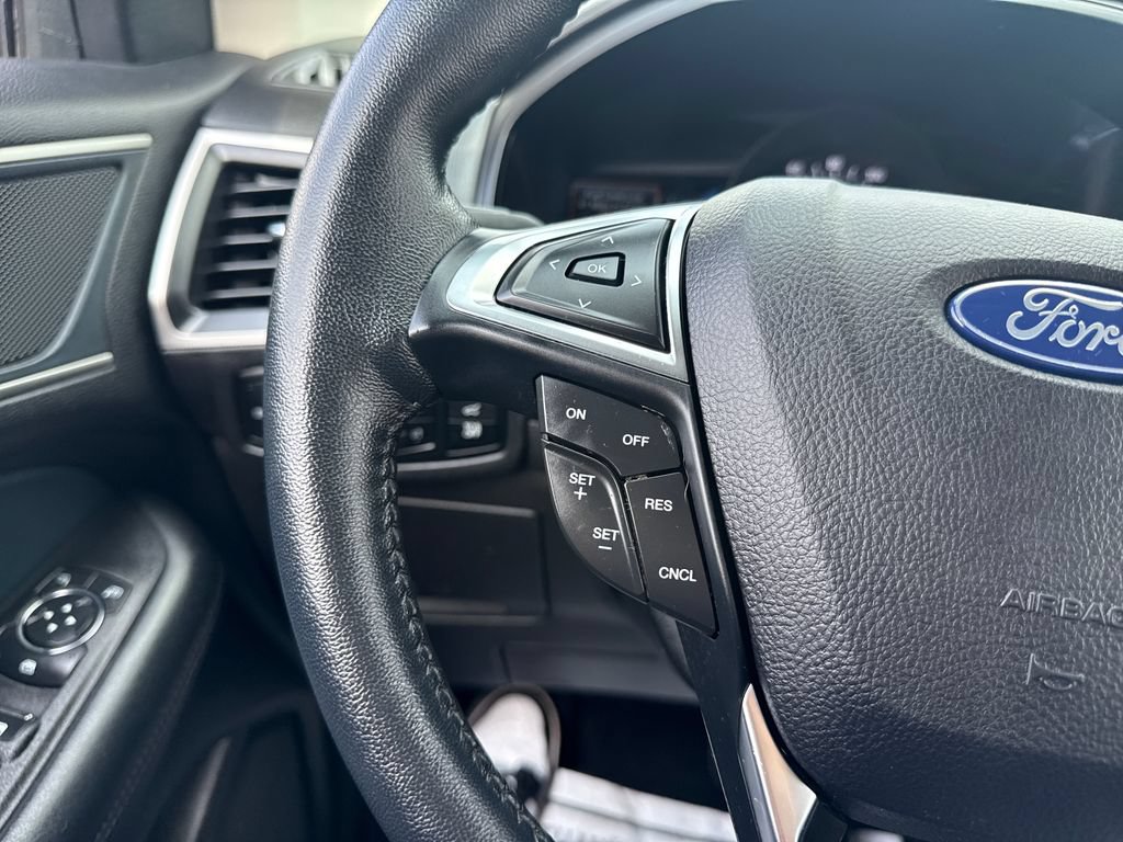 Used 2024 Ford Edge SEL w/ Sport Appearance Package AWD/4WD image 45