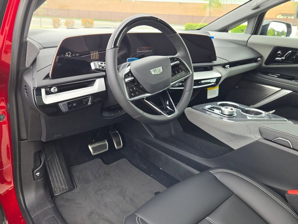 New 2026 Cadillac Optiq Sport 1 AWD/4WD image 23