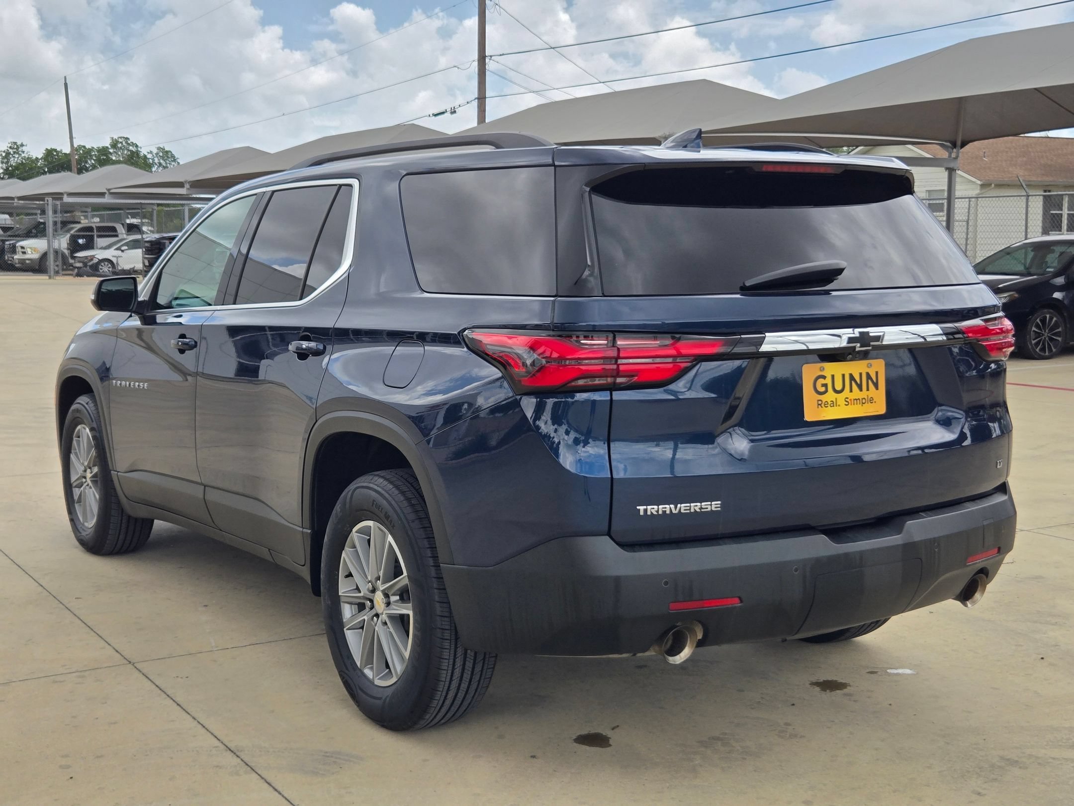 Used 2022 Chevrolet Traverse LT FWD image 5