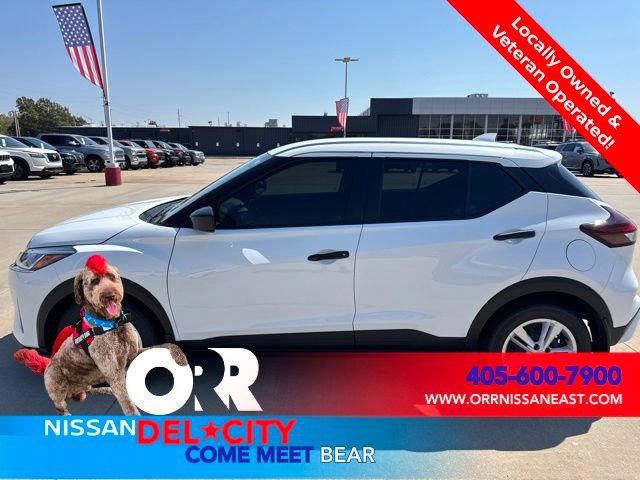 Certified 2025 Nissan Kicks Play S FWD image 2