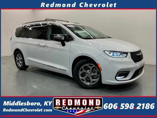 Used 2023 Chrysler Pacifica Limited