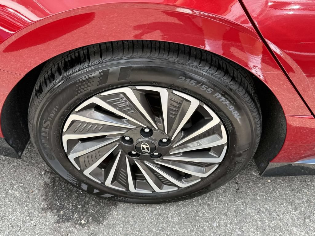 Certified 2025 Hyundai Sonata SEL FWD image 8