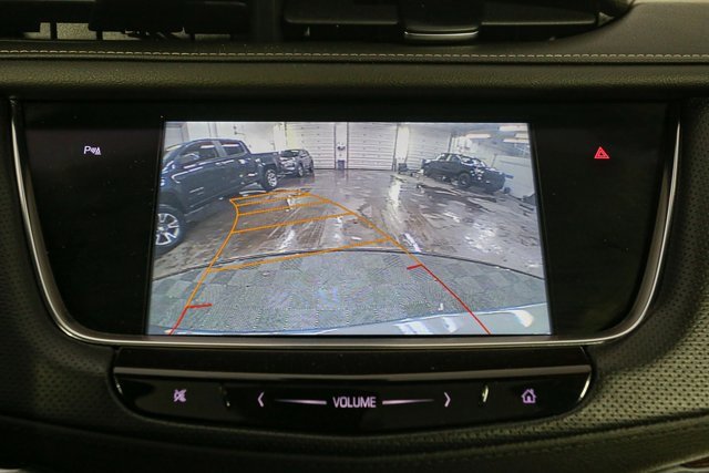 Used 2017 Cadillac XT5 Luxury w/ Driver Awareness Package image 26