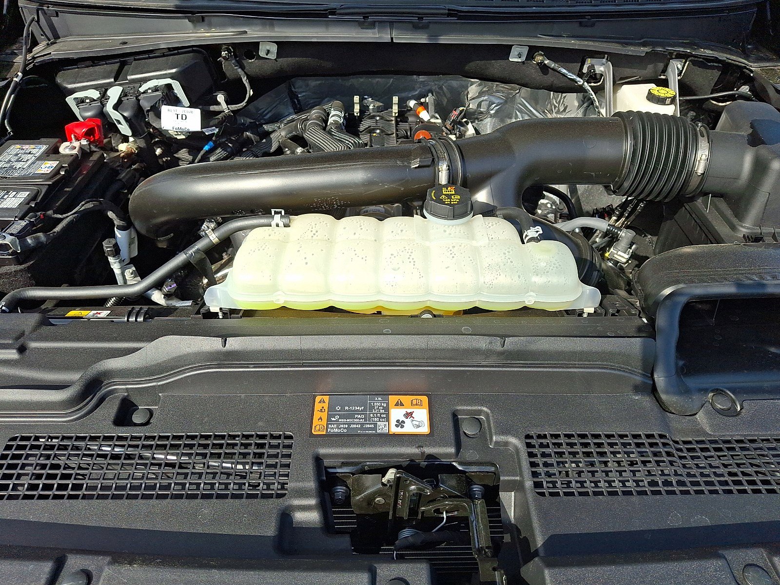 Certified 2025 Ford Expedition Active image 27