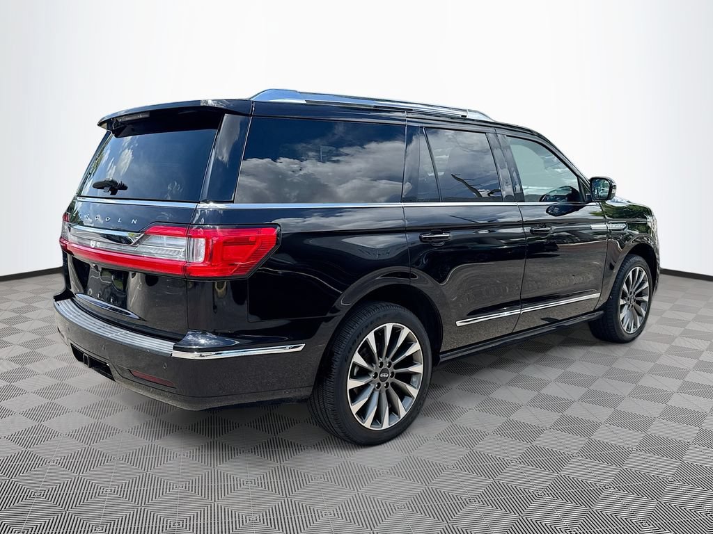 Used 2021 Lincoln Navigator Reserve AWD/4WD image 6