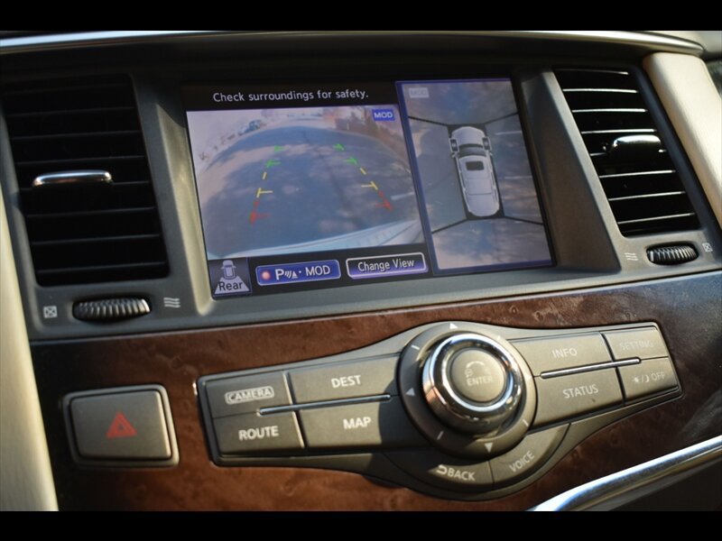 Used 2014 INFINITI QX80 2WD w/ Deluxe Touring Package image 11