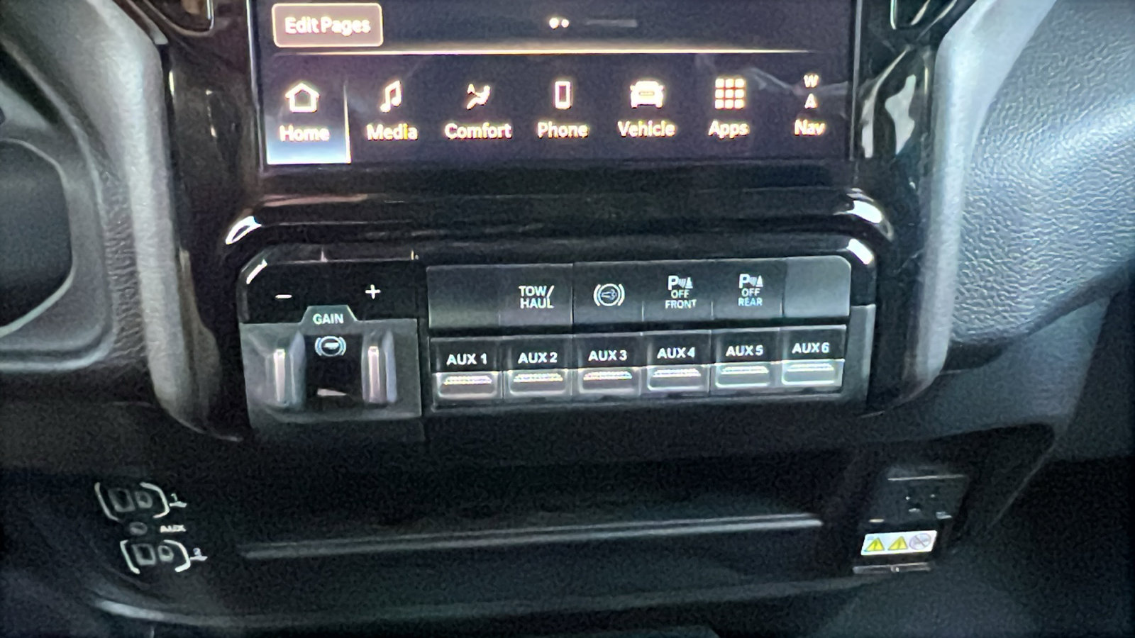 New 2025 RAM 2500 Tradesman image 25