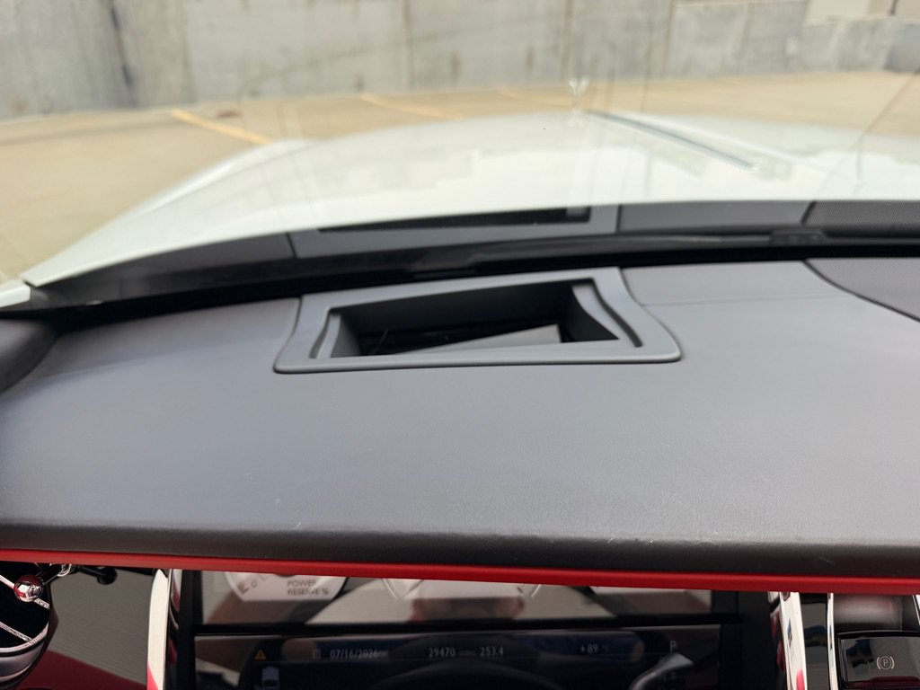 Used 2017 Rolls-Royce Dawn RWD image 19