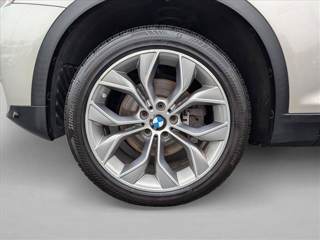 Used 2017 BMW X3 sDrive28i RWD image 25