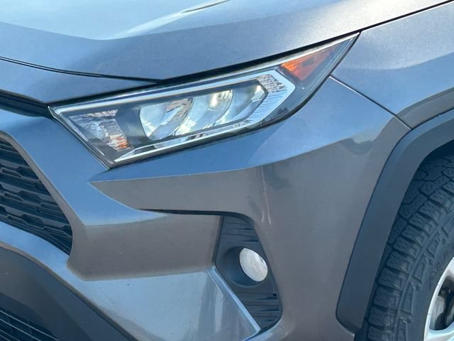 Used 2021 Toyota RAV4 XLE AWD/4WD image 11