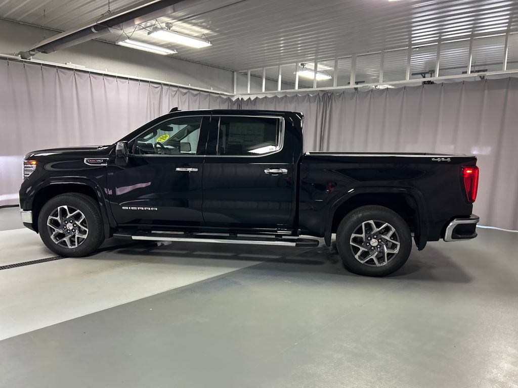 New 2026 GMC Sierra 1500 SLT w/ SLT Premium Package AWD/4WD image 4