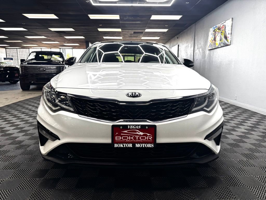 Used 2020 Kia Optima SE FWD image 4
