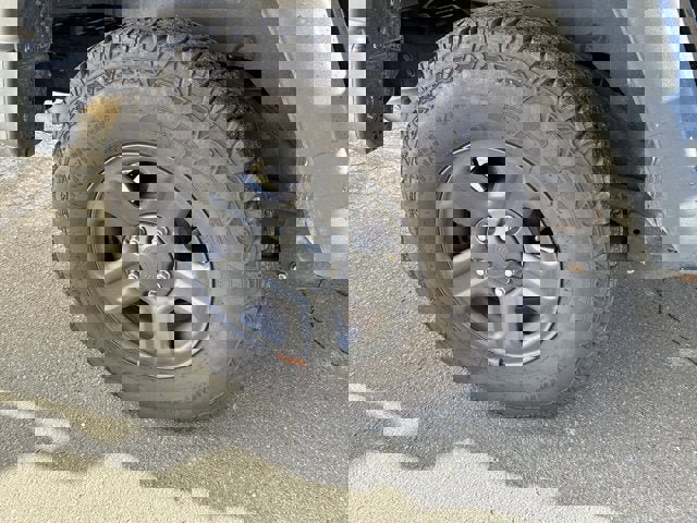 Used 2018 Jeep Wrangler Unlimited Sport w/ Connectivity Group image 11