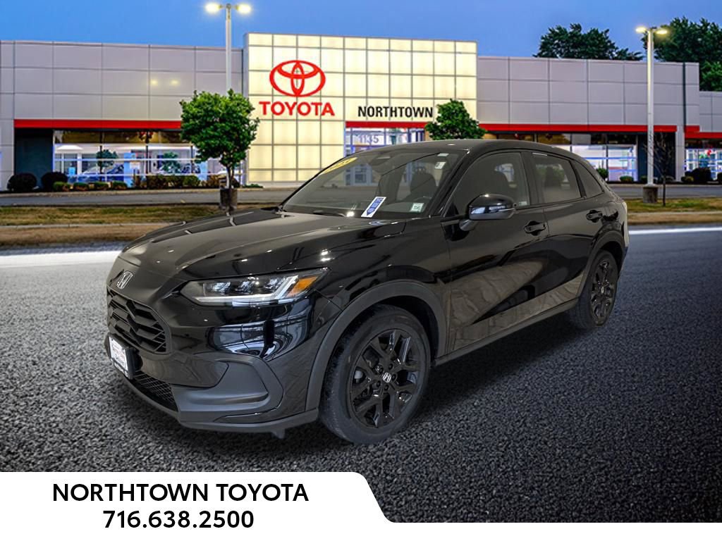 Used 2023 Honda HR-V Sport image 1