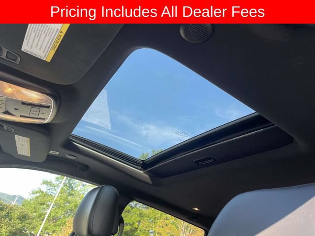 Used 2019 Jeep Grand Cherokee Altitude AWD/4WD image 24