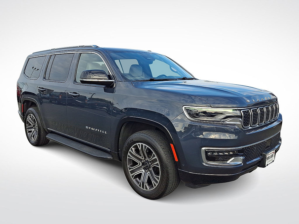 Used 2025 Jeep Wagoneer 4WD