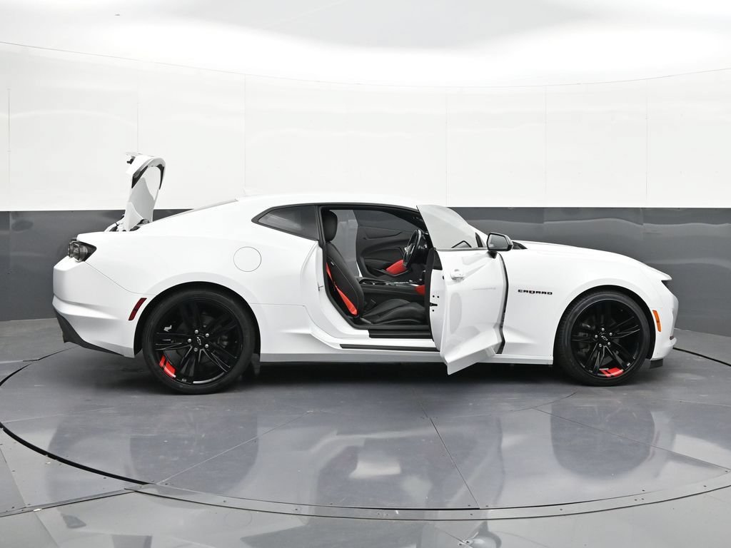 Certified 2023 Chevrolet Camaro LT w/ Redline Edition RWD image 40