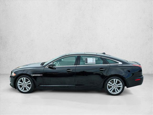 Used 2011 Jaguar XJ L RWD image 8