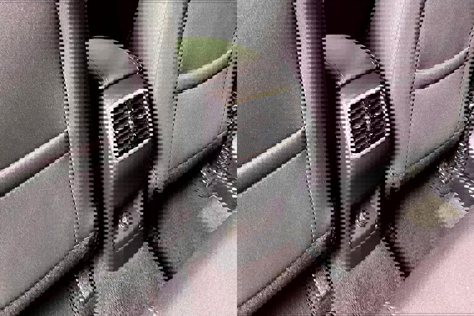 Used 2022 Kia Sportage LX image 10