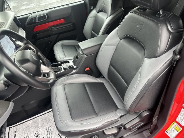 Used 2024 Ford Bronco Black Diamond AWD/4WD image 15