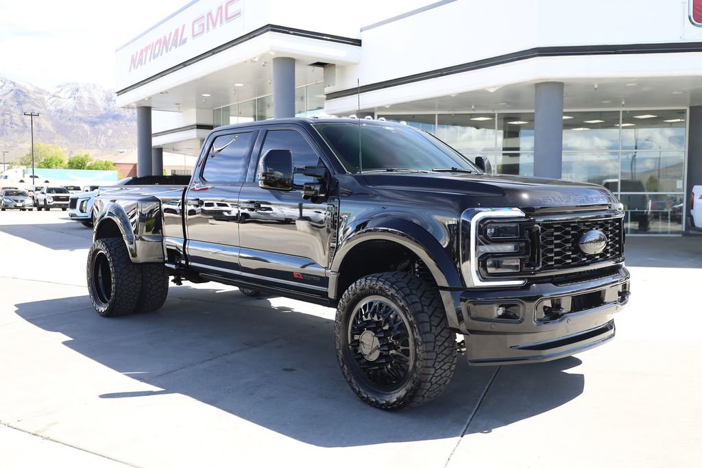 Used 2026 Ford F450 Platinum w/ FX4 Off-Road Package AWD/4WD image 8