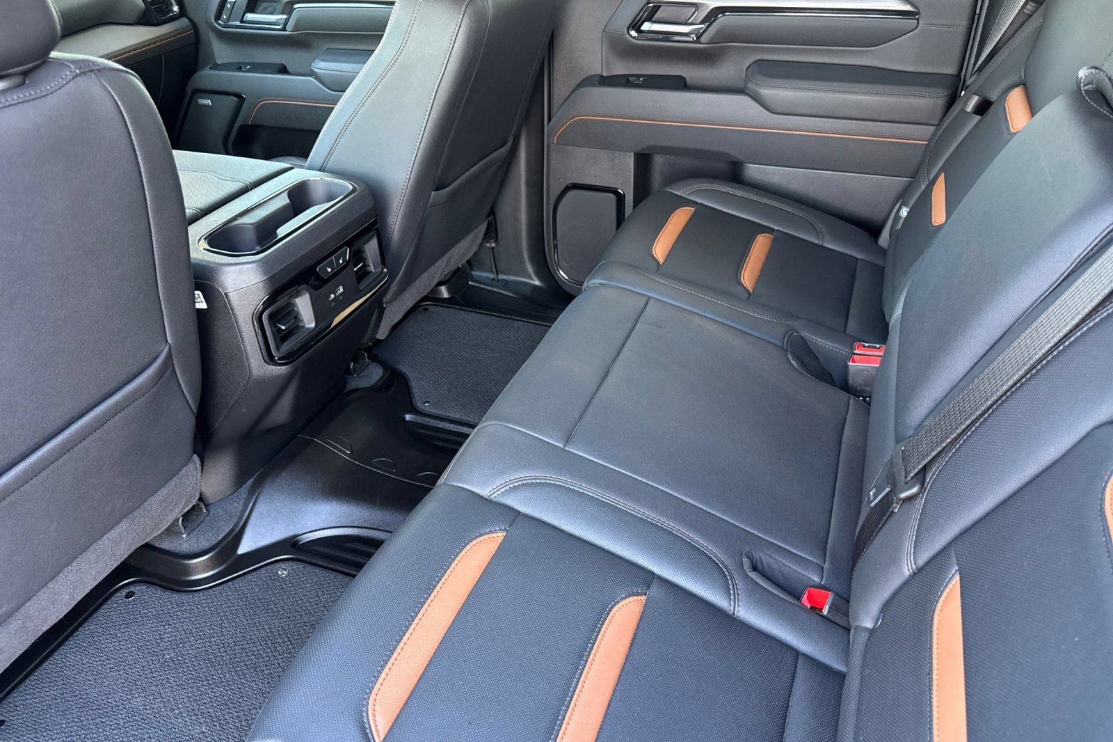 Certified 2026 GMC Sierra 2500 AT4 AWD/4WD image 13