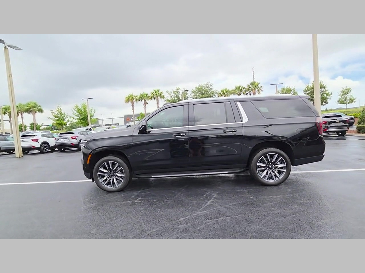 New 2026 Chevrolet Suburban LS w/ LS Custom Edition RWD image 24
