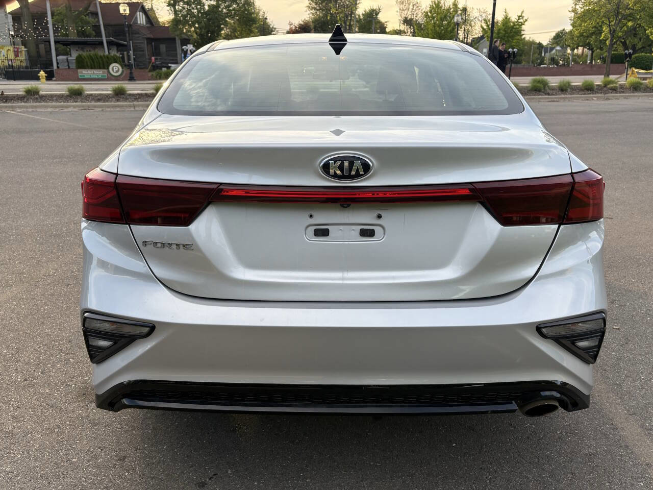 Used 2021 Kia Forte LXS image 12