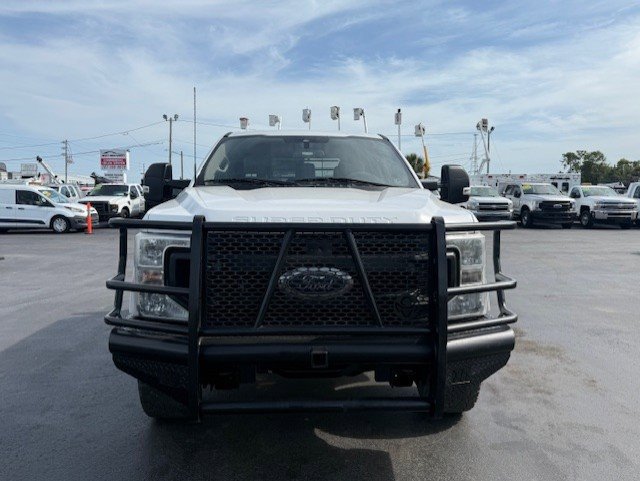 Used 2020 Ford F250 XL w/ Power Equipment Group image 3