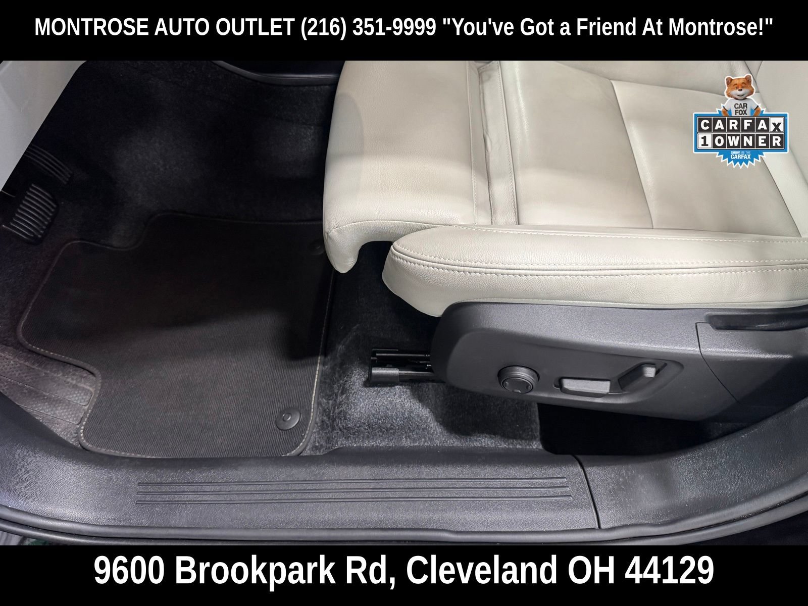 Used 2025 Volvo XC40 B5 Ultra AWD/4WD image 18