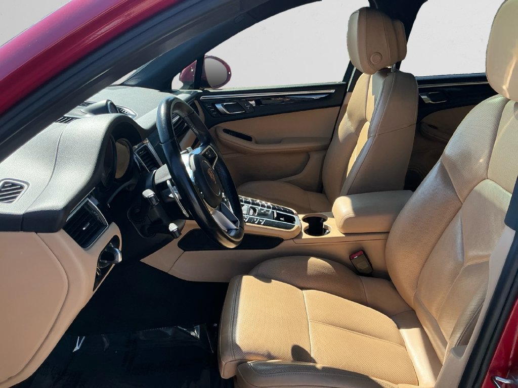 Used 2017 Porsche Macan S AWD/4WD image 9