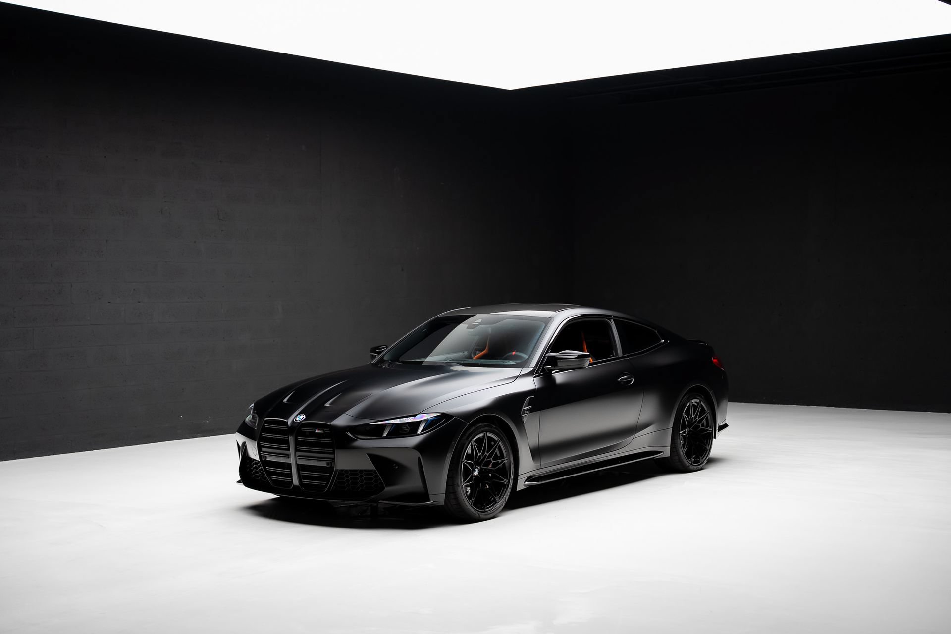 Used 2026 BMW M4 Competition w/ Executive Package RWD image 4