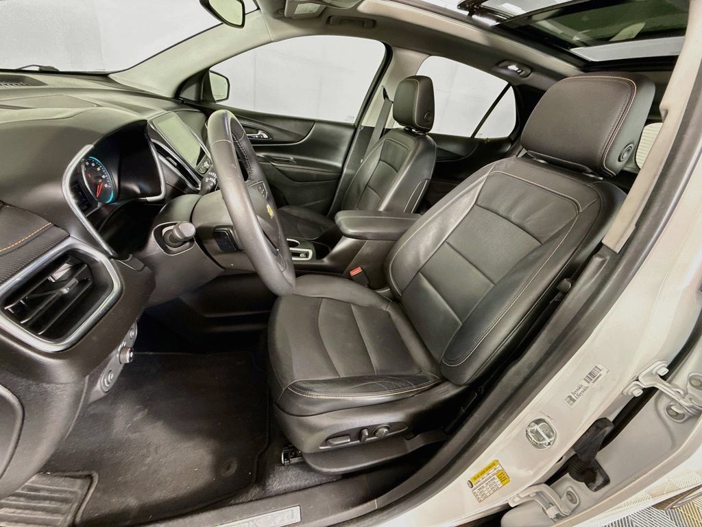 Used 2018 Chevrolet Equinox Premier FWD image 22