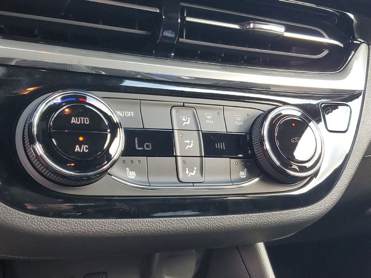 New 2026 Buick Envista Sport Touring w/ Convenience I Package FWD image 22