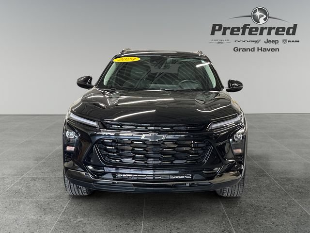 Used 2024 Chevrolet Trax ACTIV w/ Sunroof Package FWD image 13