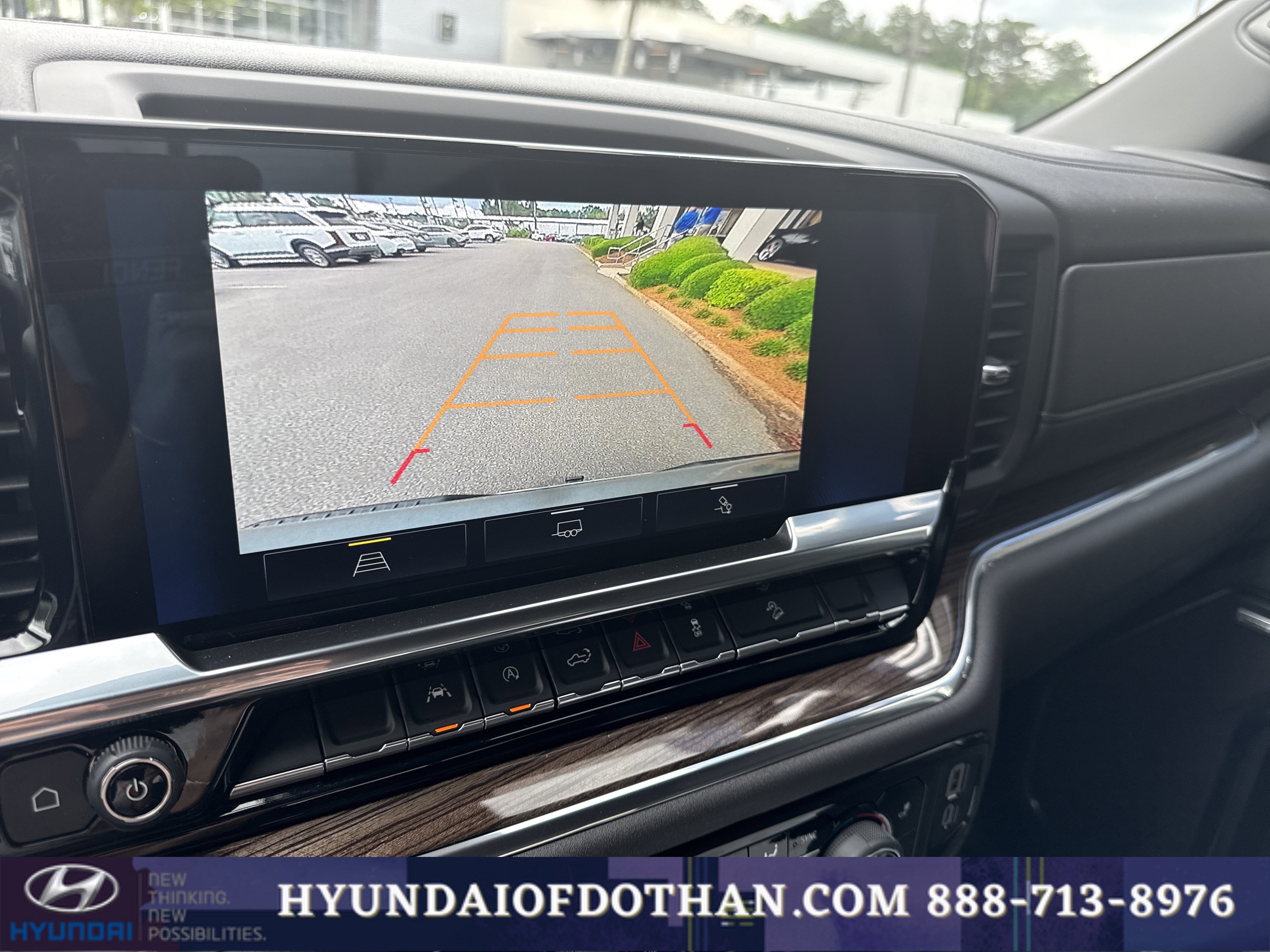 Used 2024 Chevrolet Silverado 1500 RST w/ Convenience Package II AWD/4WD image 9