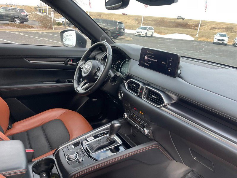 Used 2025 MAZDA CX-5 Carbon Edition image 9