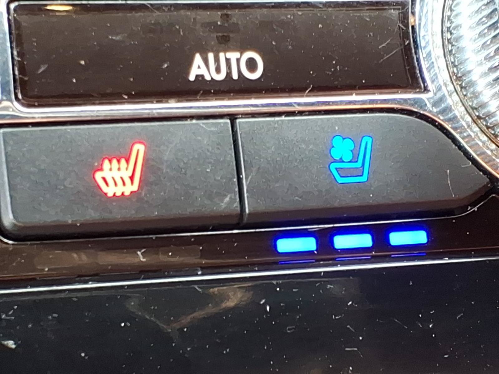 Used 2018 Lincoln Navigator Reserve AWD/4WD image 10