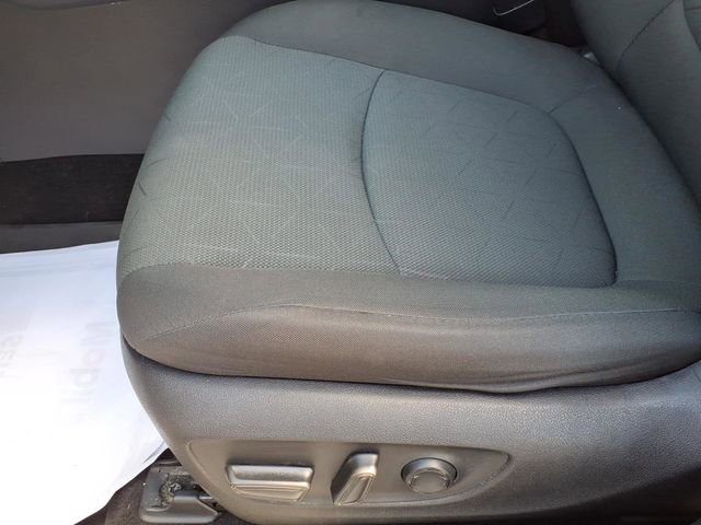 Used 2023 Toyota RAV4 XLE w/ Convenience Package FWD image 7
