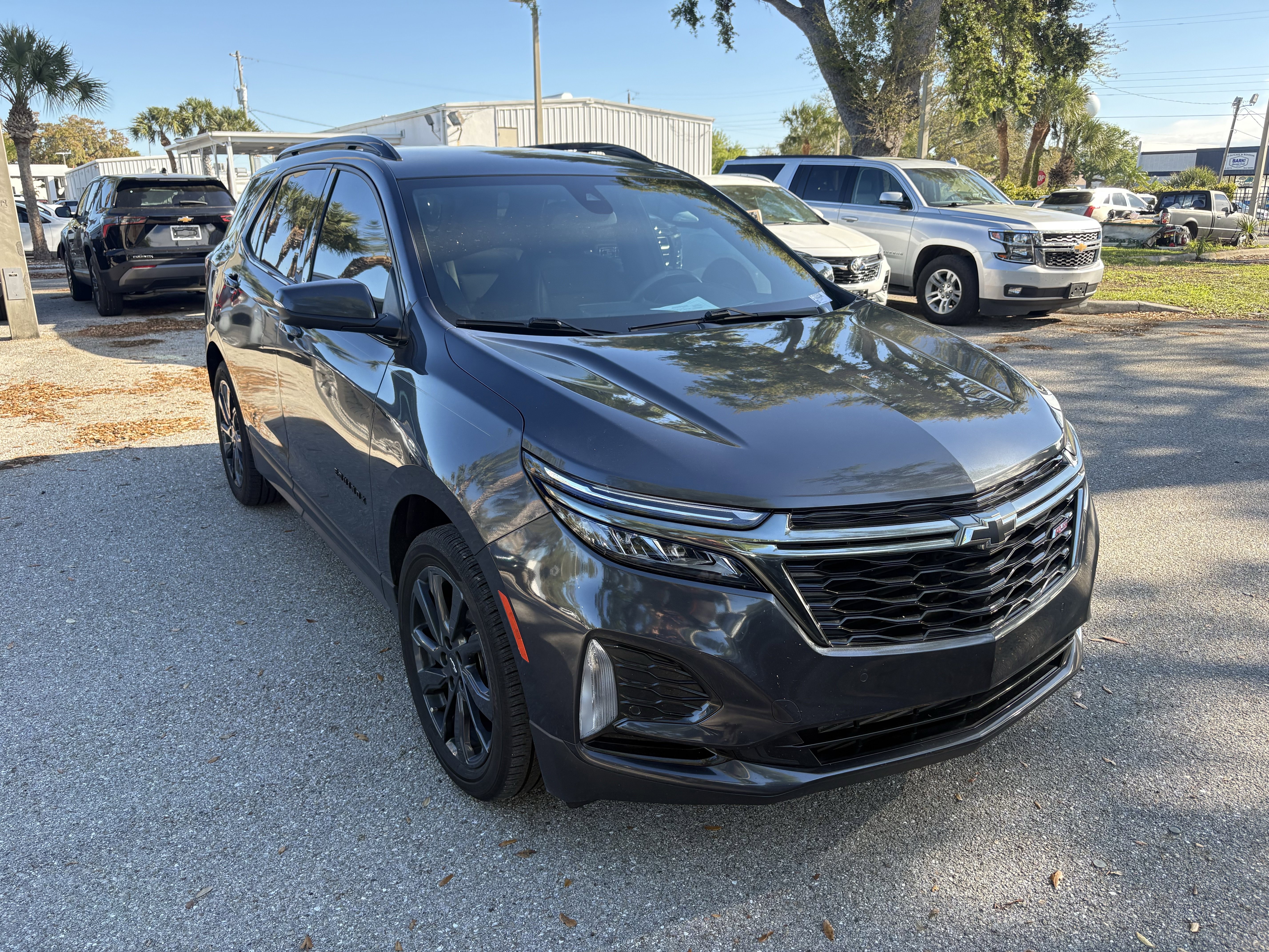 Used 2022 Chevrolet Equinox RS w/ RS Leather Package image 1
