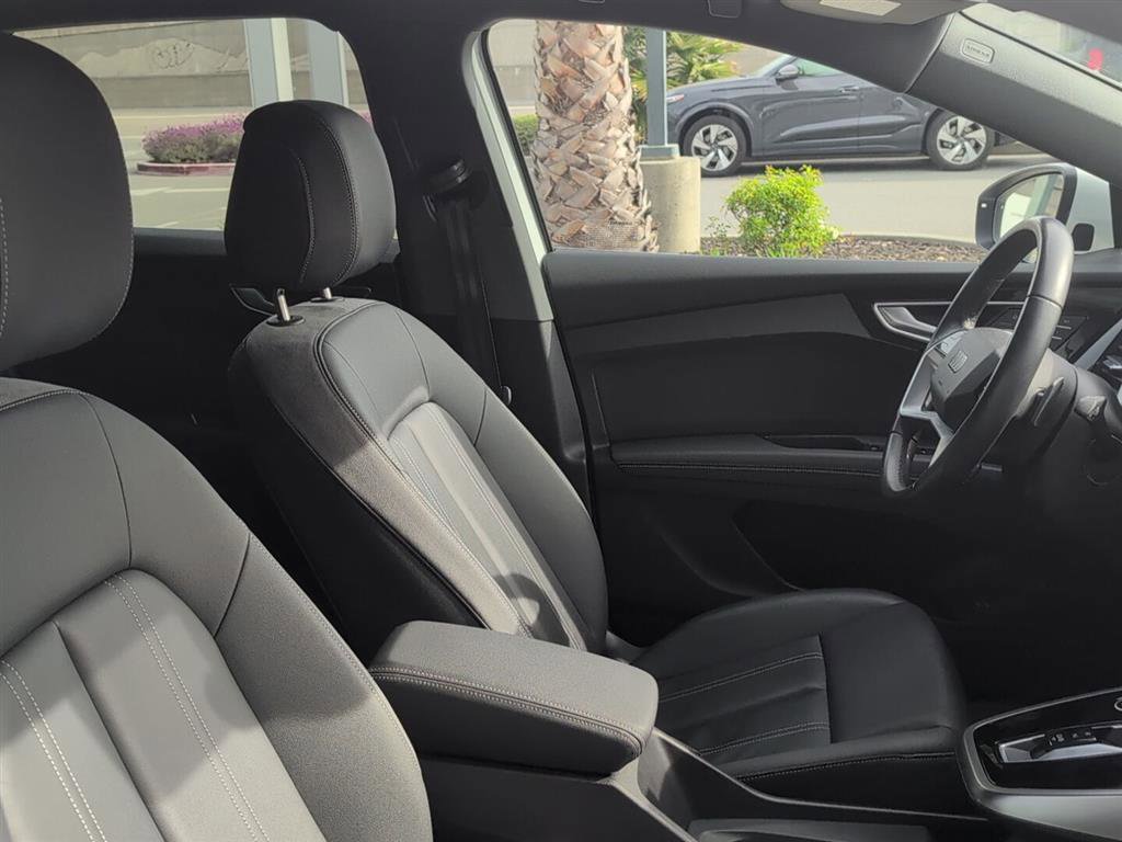 Certified 2024 Audi Q4 e-tron Premium Plus w/ Premium Plus image 13