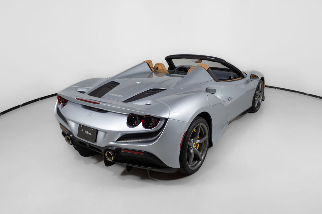 Used 2022 Ferrari F8 Tributo image 20
