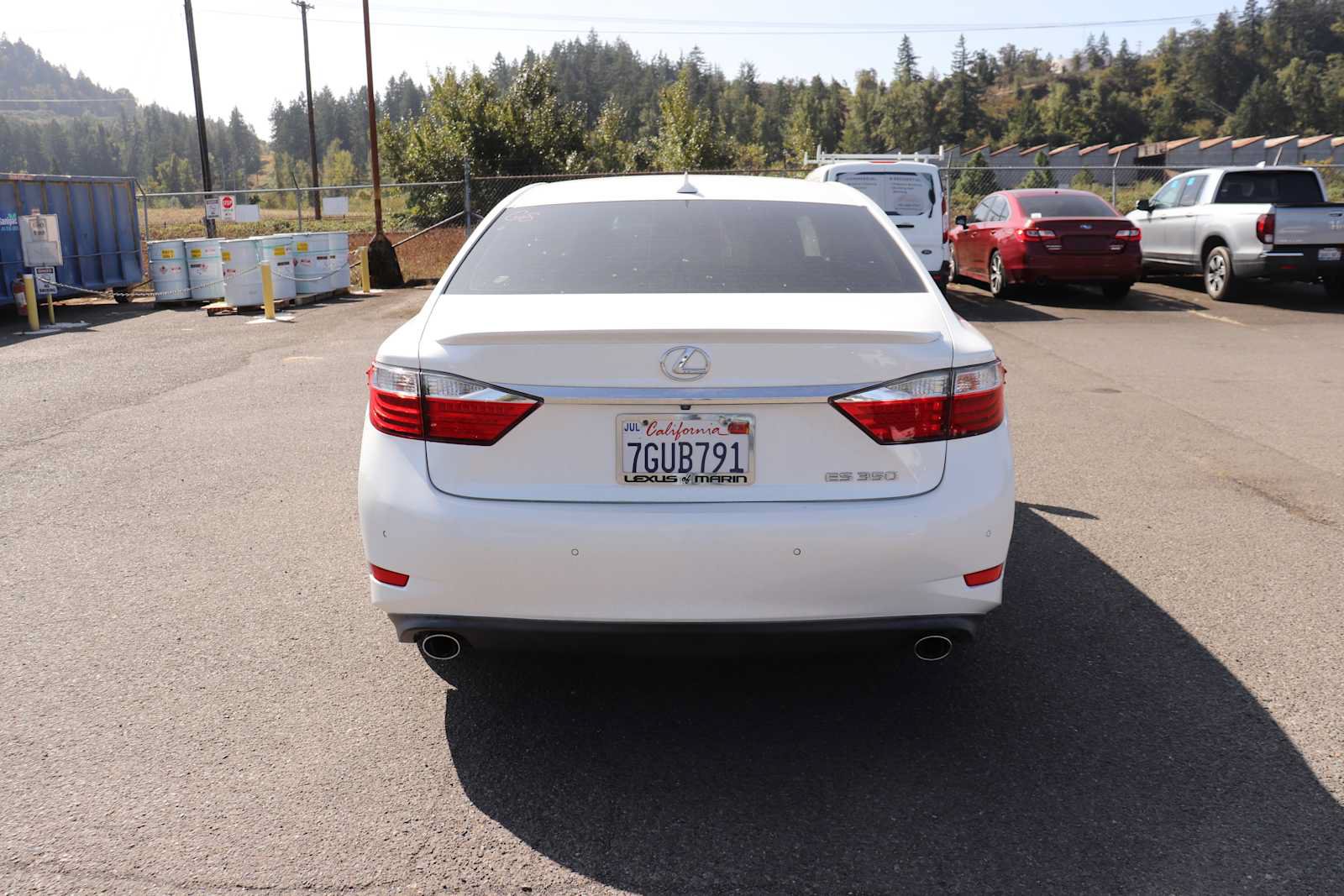 Used 2014 Lexus ES 350 w/ Luxury Package FWD image 6