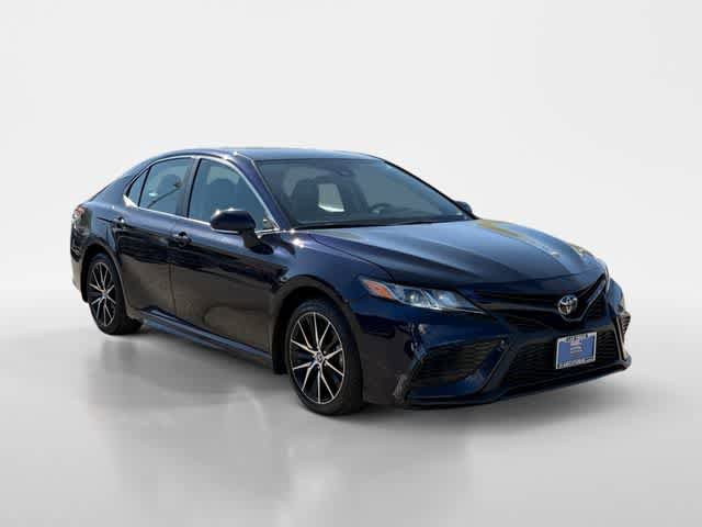 Used 2022 Toyota Camry SE FWD image 7