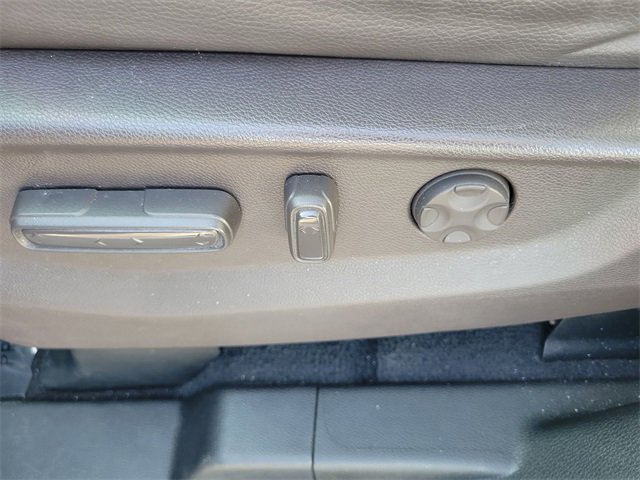 Certified 2018 Honda Odyssey Touring image 17