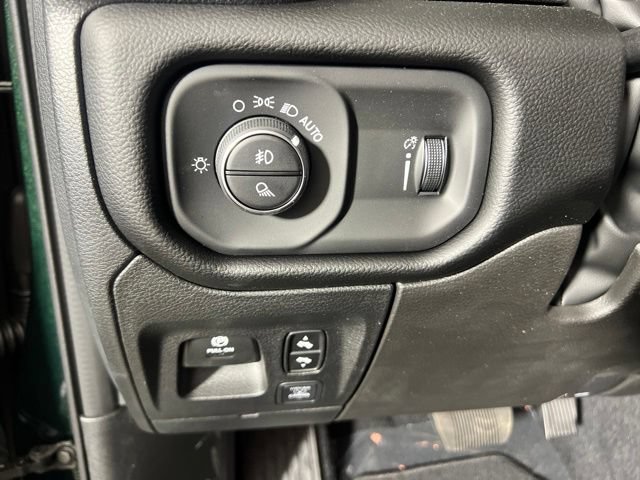 New 2026 RAM 1500 Big Horn w/ Night Edition AWD/4WD image 19